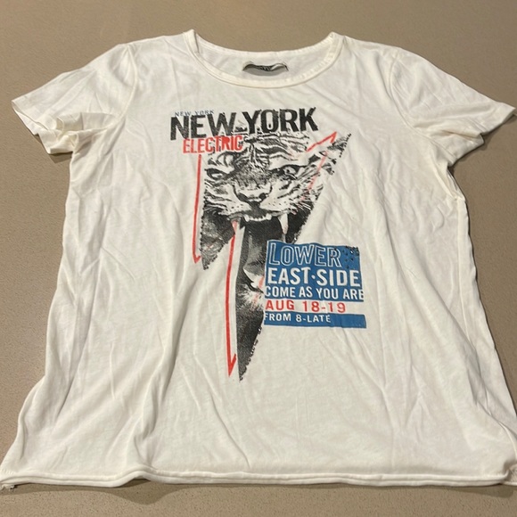 Abercrombie and Fitch Tiger tshirt - Picture 1 of 4